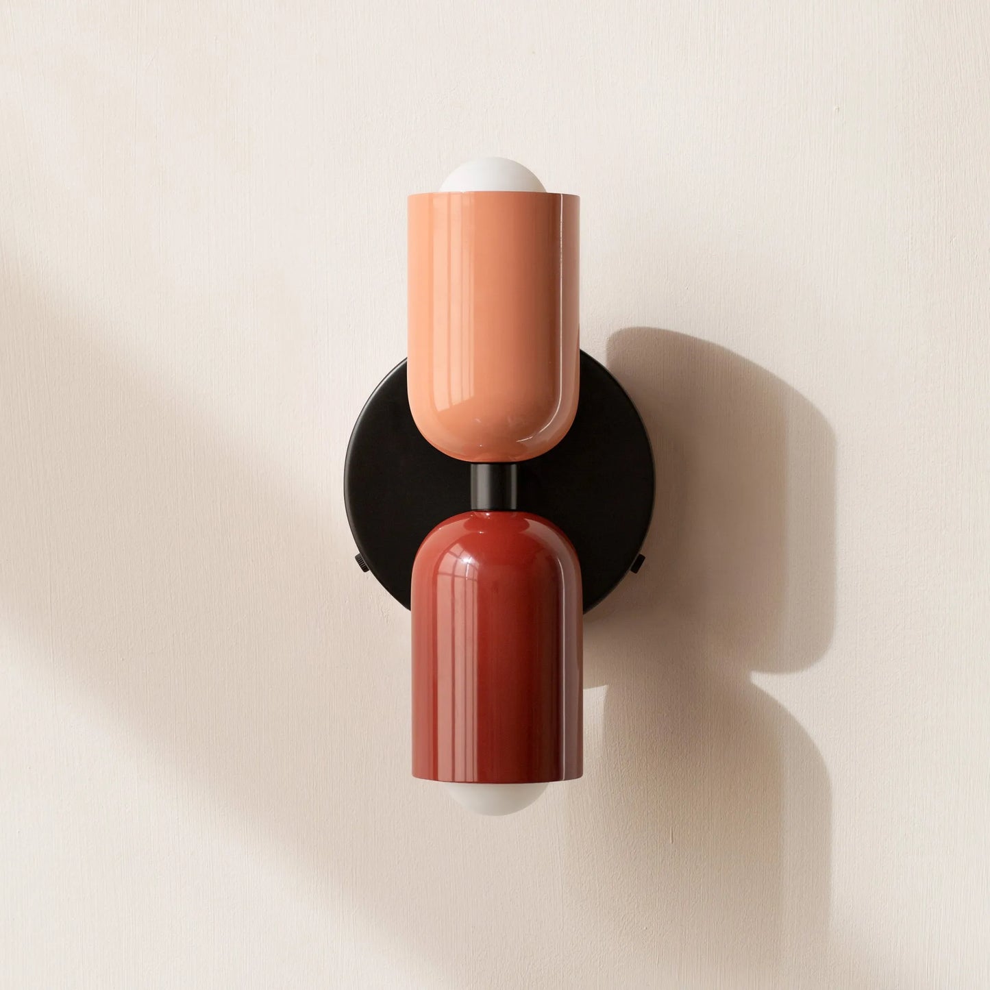 Maki – Moderne Doppelkopf-Wandleuchte