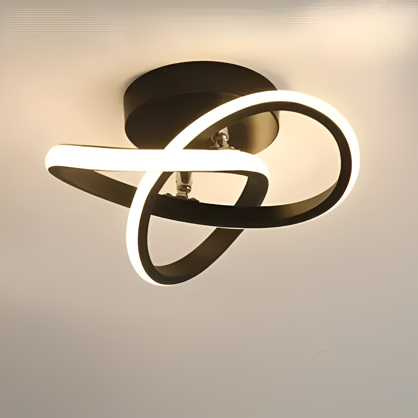 Nerio – LED-Flurleuchte