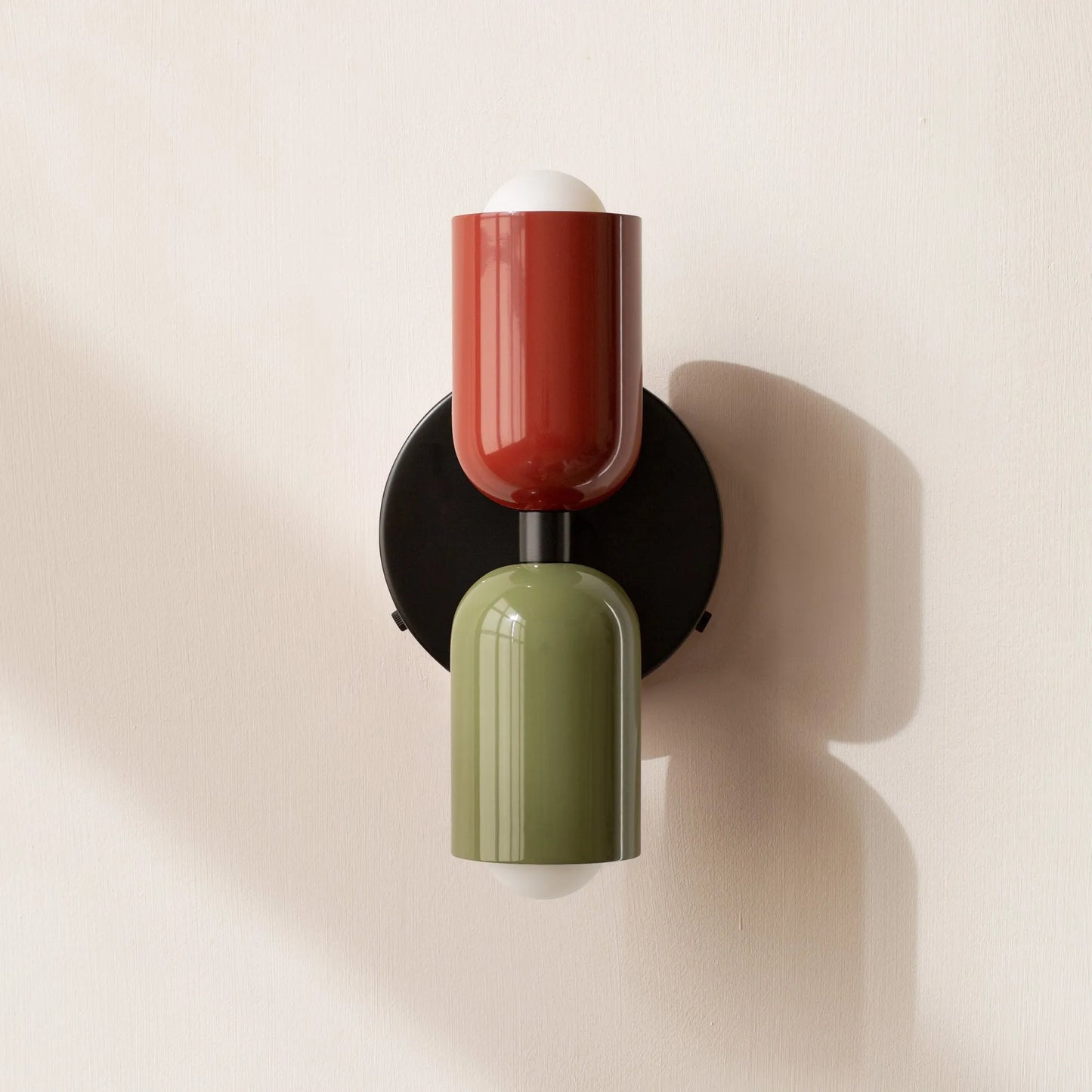 Maki – Moderne Doppelkopf-Wandleuchte