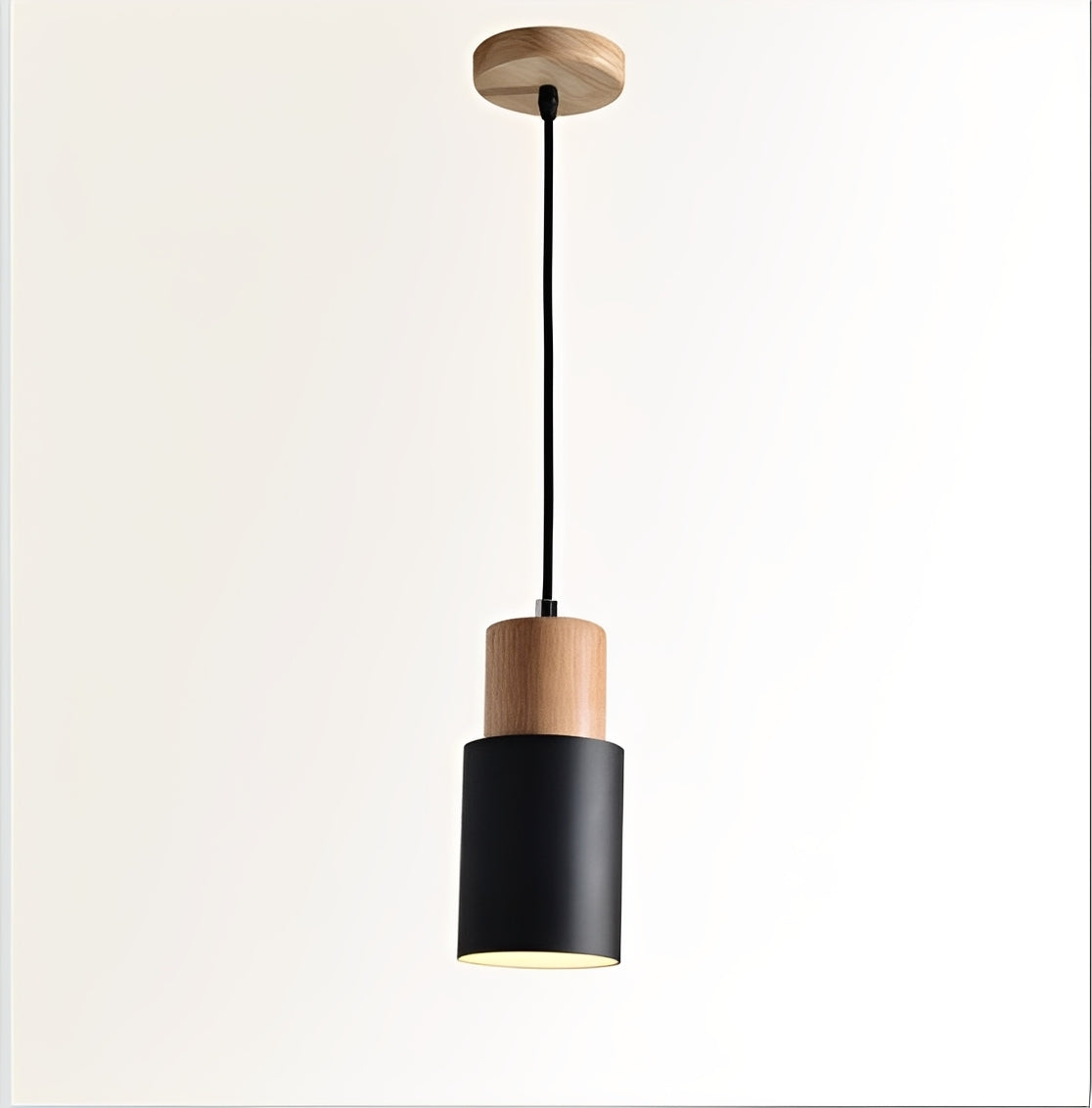 Loewe – Schlichte Holz-Pendelleuchte