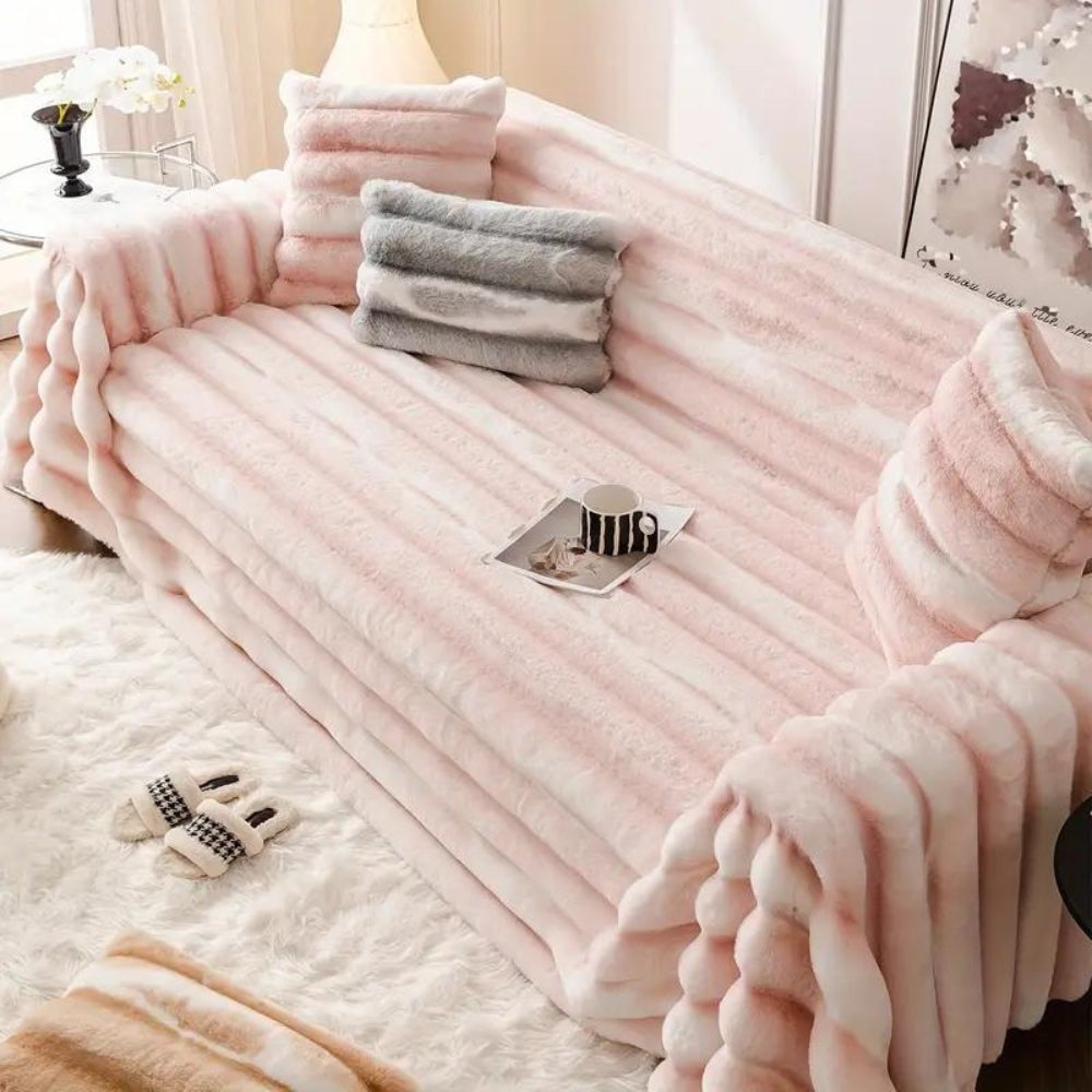 Juvy – Samtiges Faux Fur Sofabezug