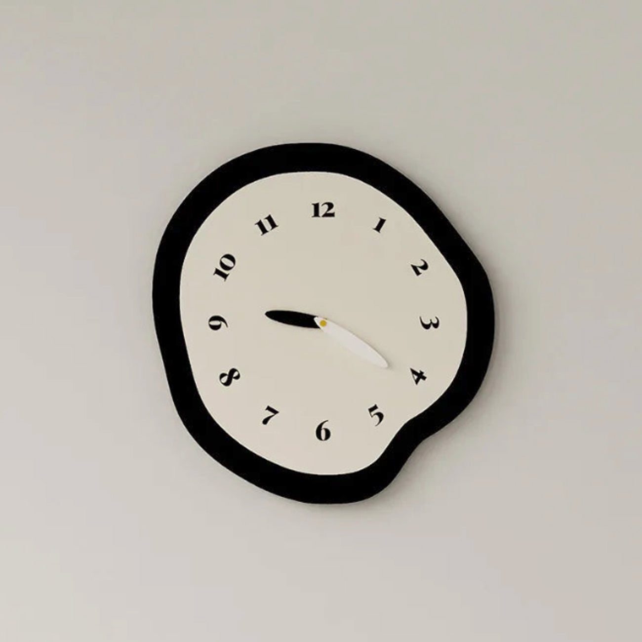 Kairo – Kreative Irreguläre Wanduhr