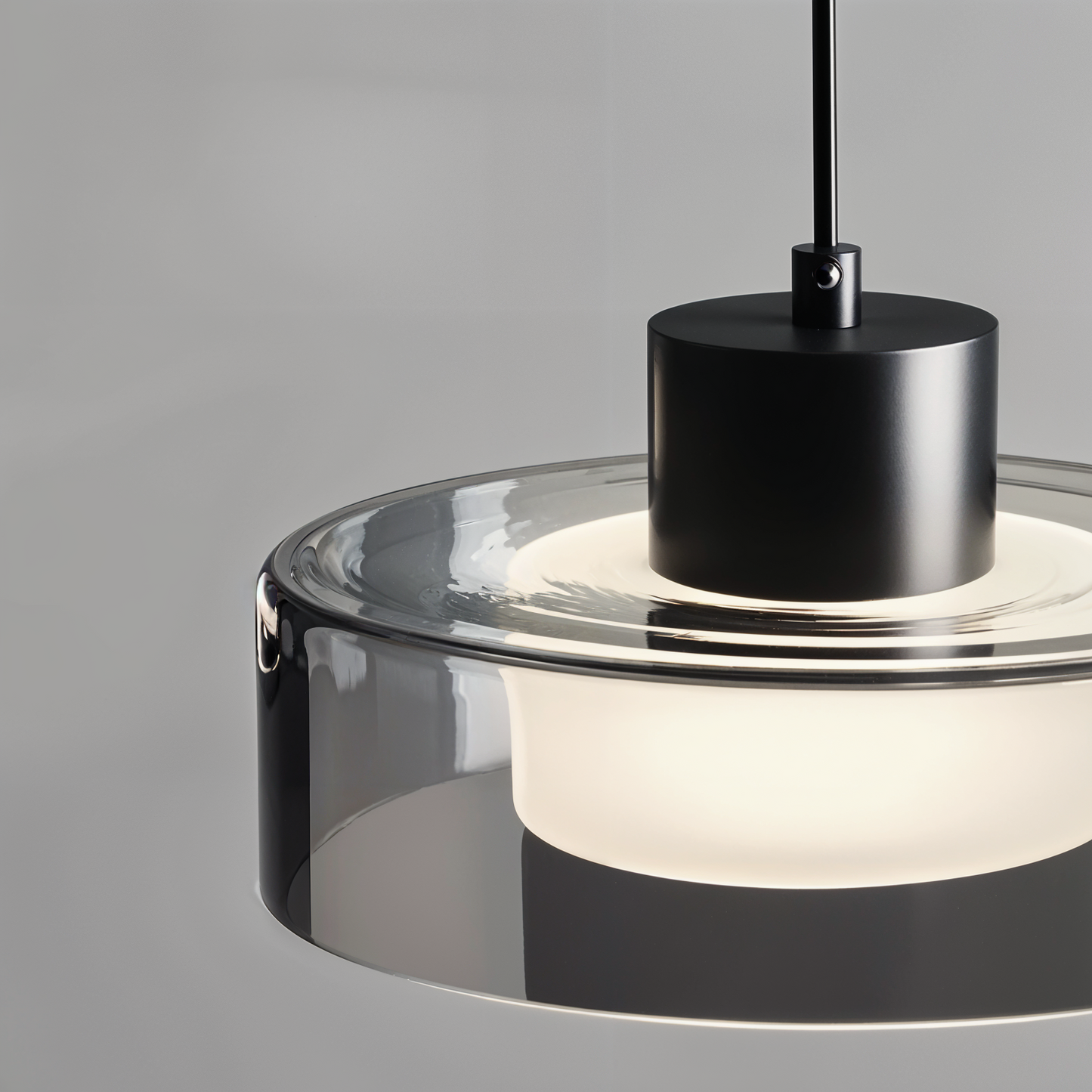Astral – Moderne Glas-Pendelleuchte