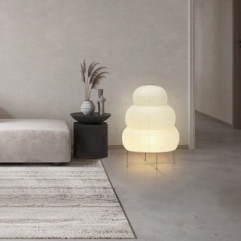 Takumi – Japanische Stehlampe aus Xuan-Papier