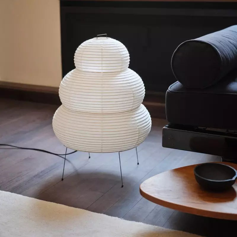 Takumi – Japanische Stehlampe aus Xuan-Papier