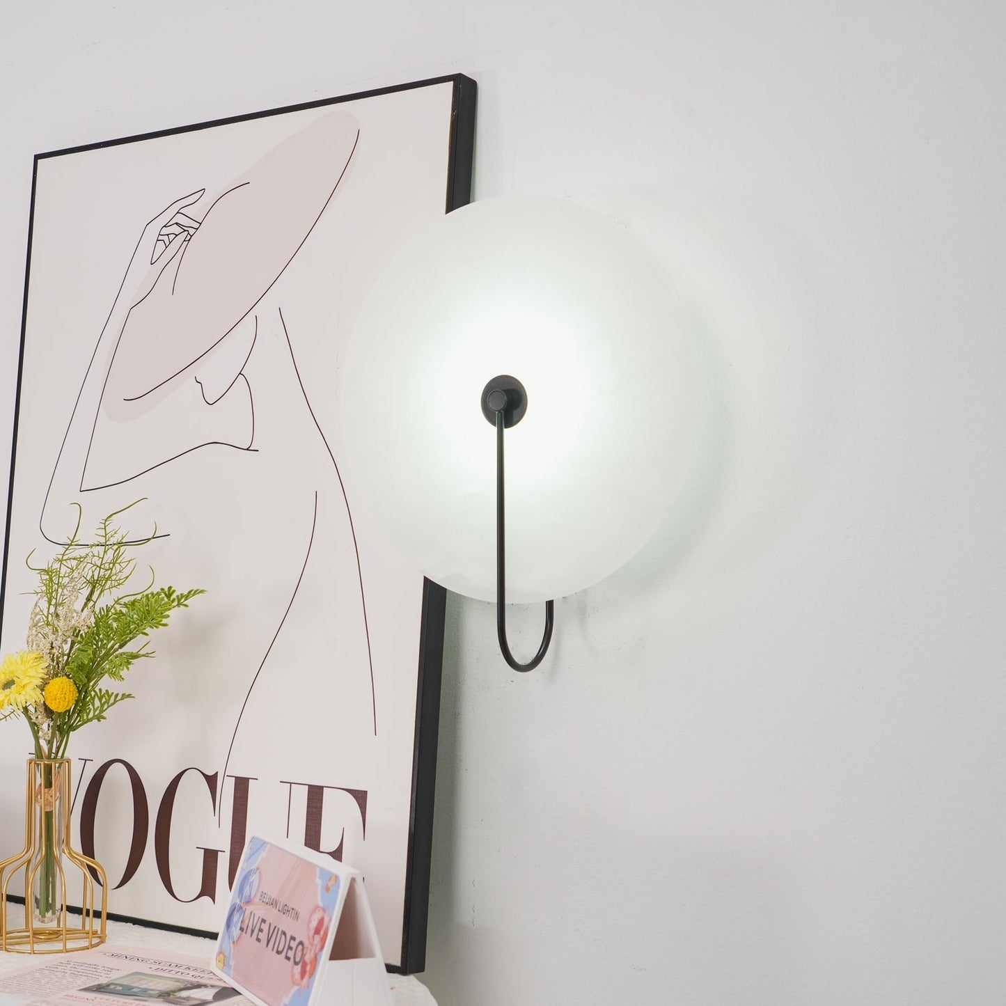 Aveline – LED-Wandleuchte aus Alabasterstein