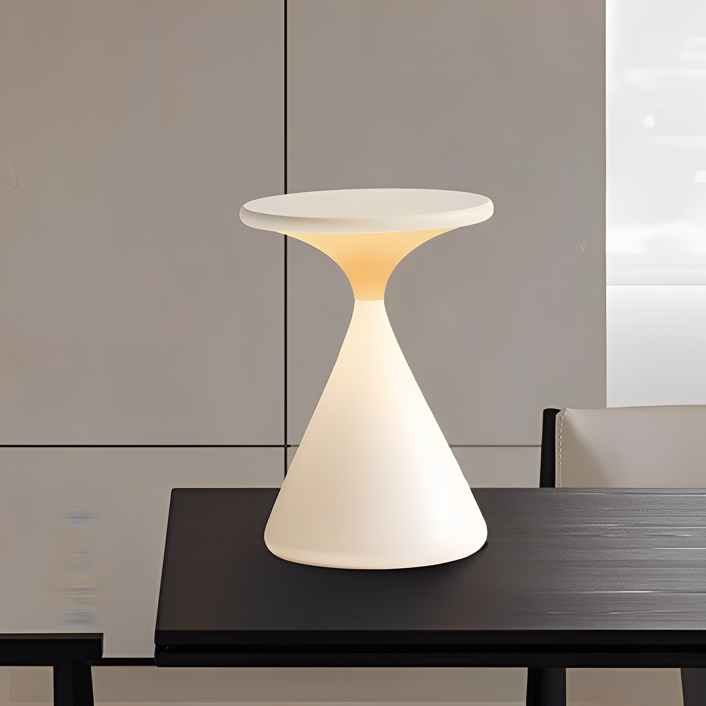 Kiri – Mini Portable LED-Tischlampe