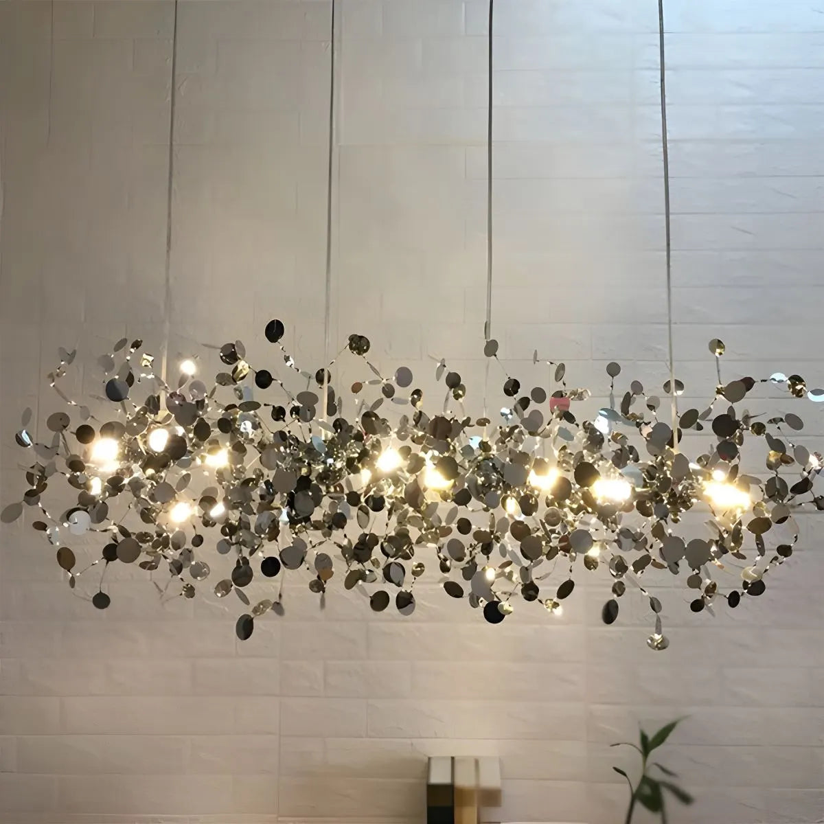Ayato – Blatt Design Edelstahl-Hängeleuchte