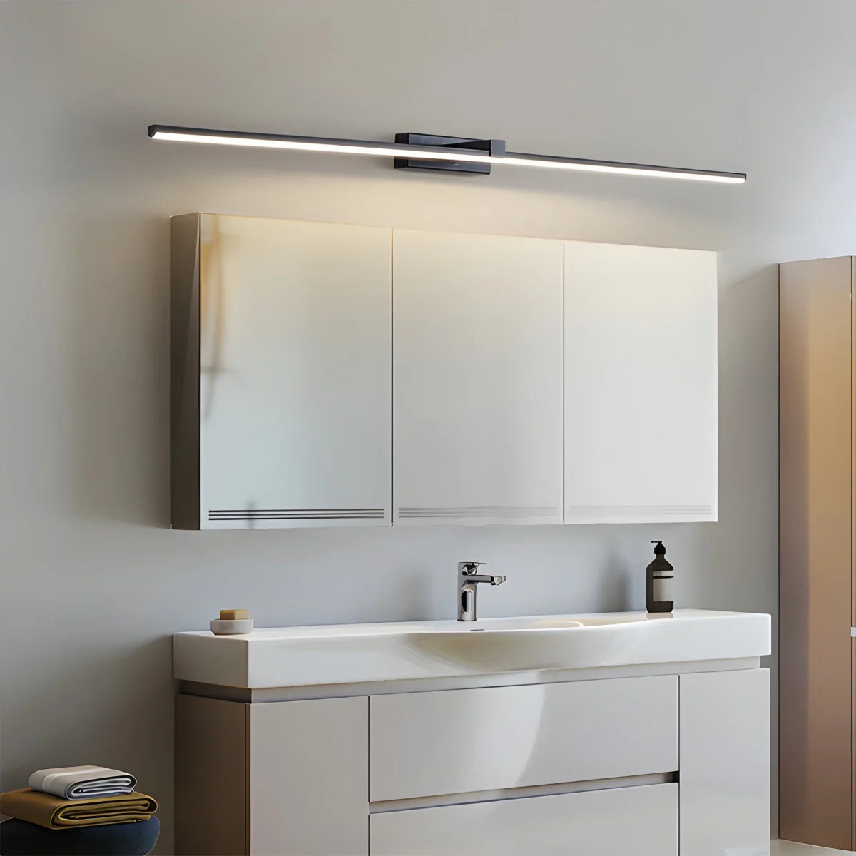 Mizuki – Nordische LED Spiegel-Wandleuchte