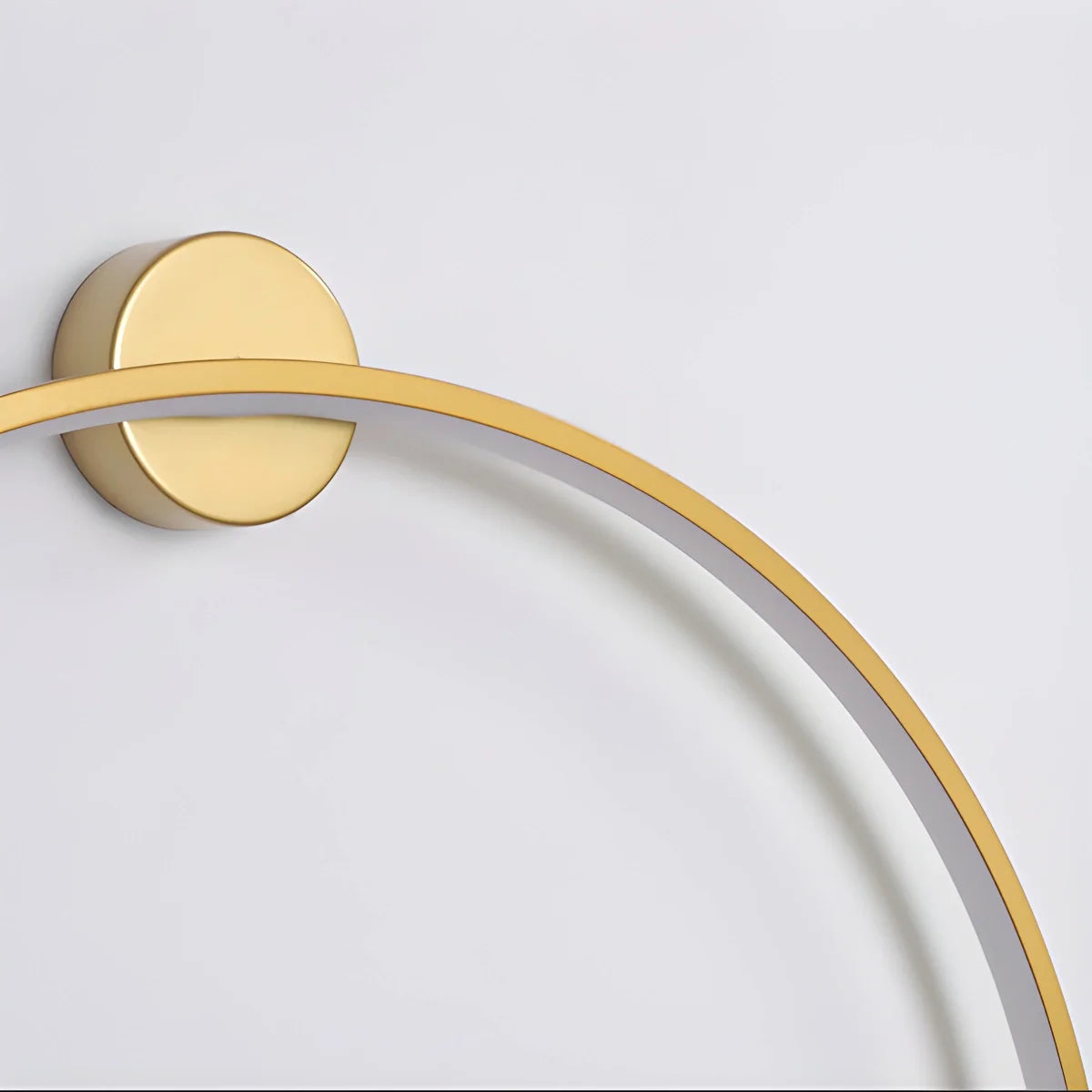 Mika – Light Luxury Kreis-Wandleuchte