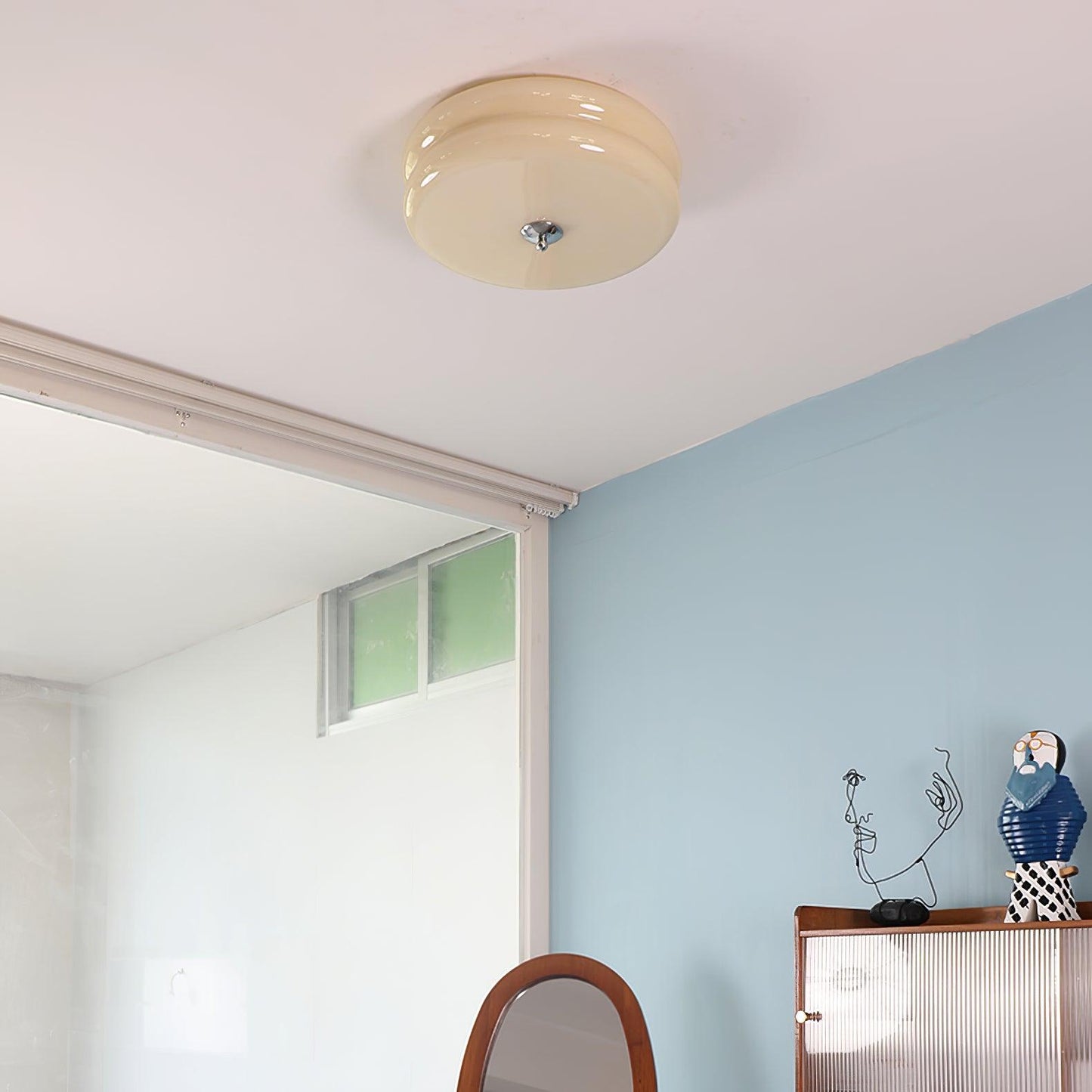Elon – Schlichte Deckenlampe aus Glas in Creme