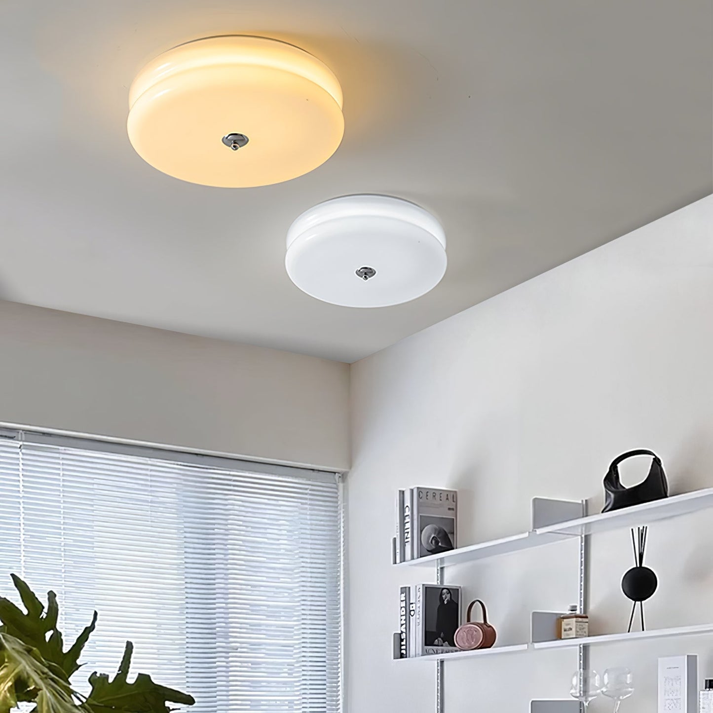 Elon – Schlichte Deckenlampe aus Glas in Creme