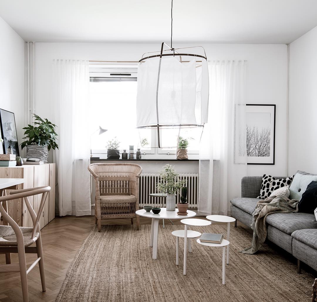 Asami – Design Pendelleuchte aus Leinen & Bambus