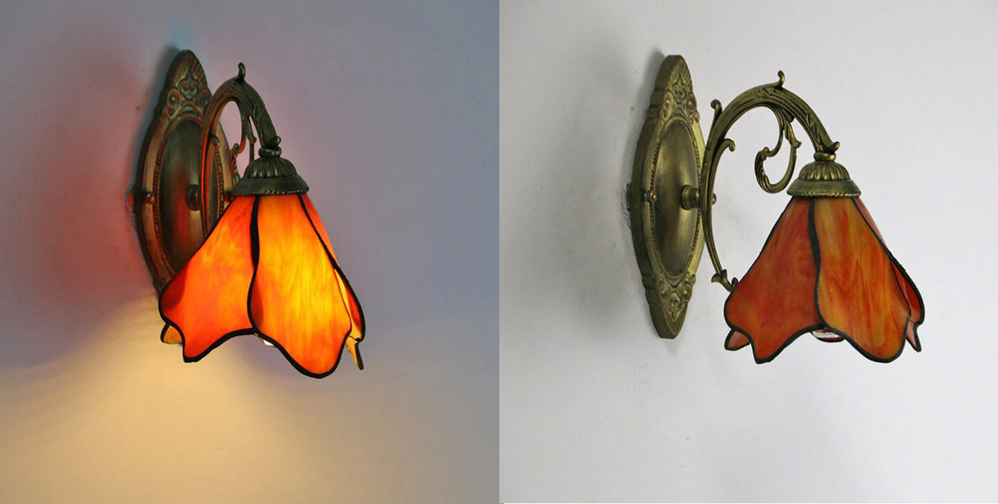 Leona – Stilvolle Glas-Wandleuchte