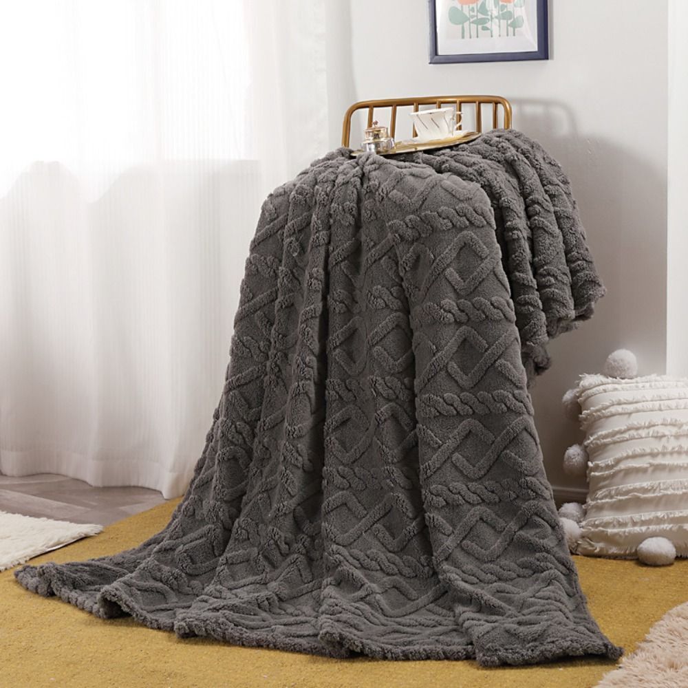 Ella – Flauschige Wurfdecke