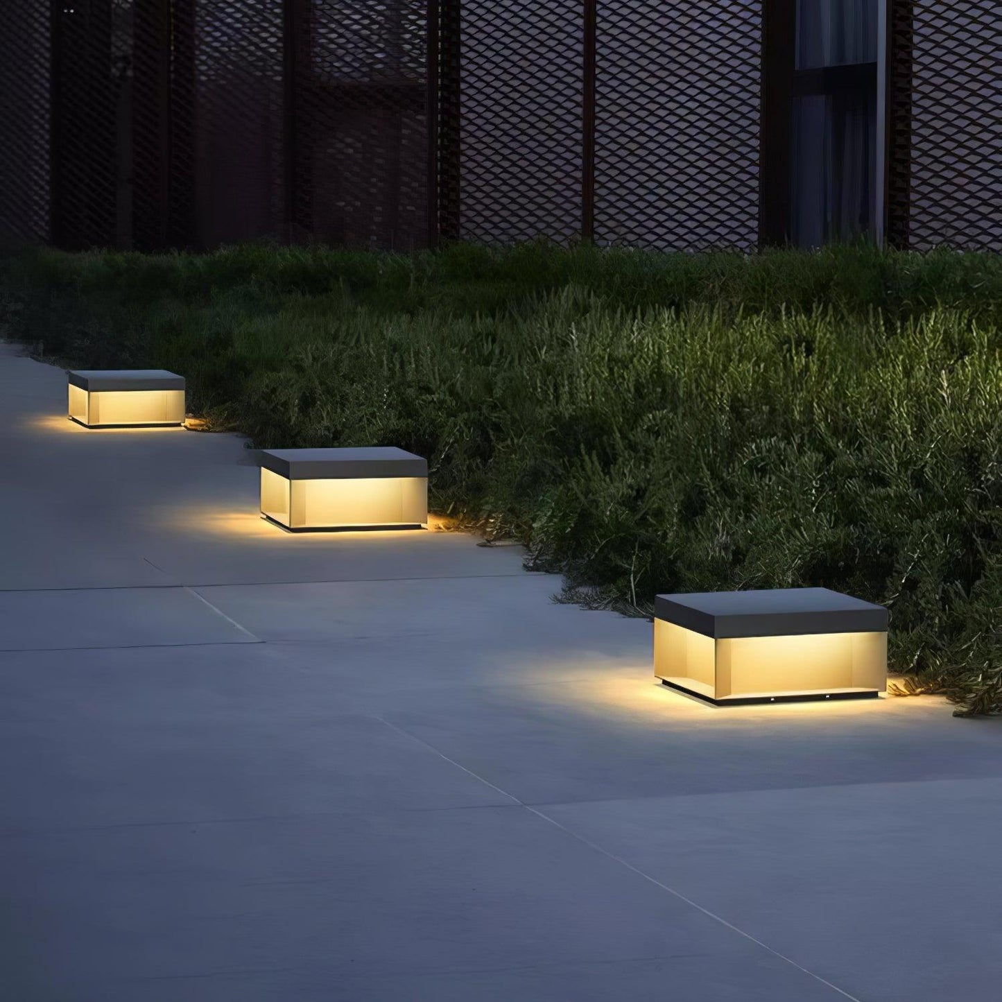 Deya – Wasserdichte Solar-Gartenleuchte