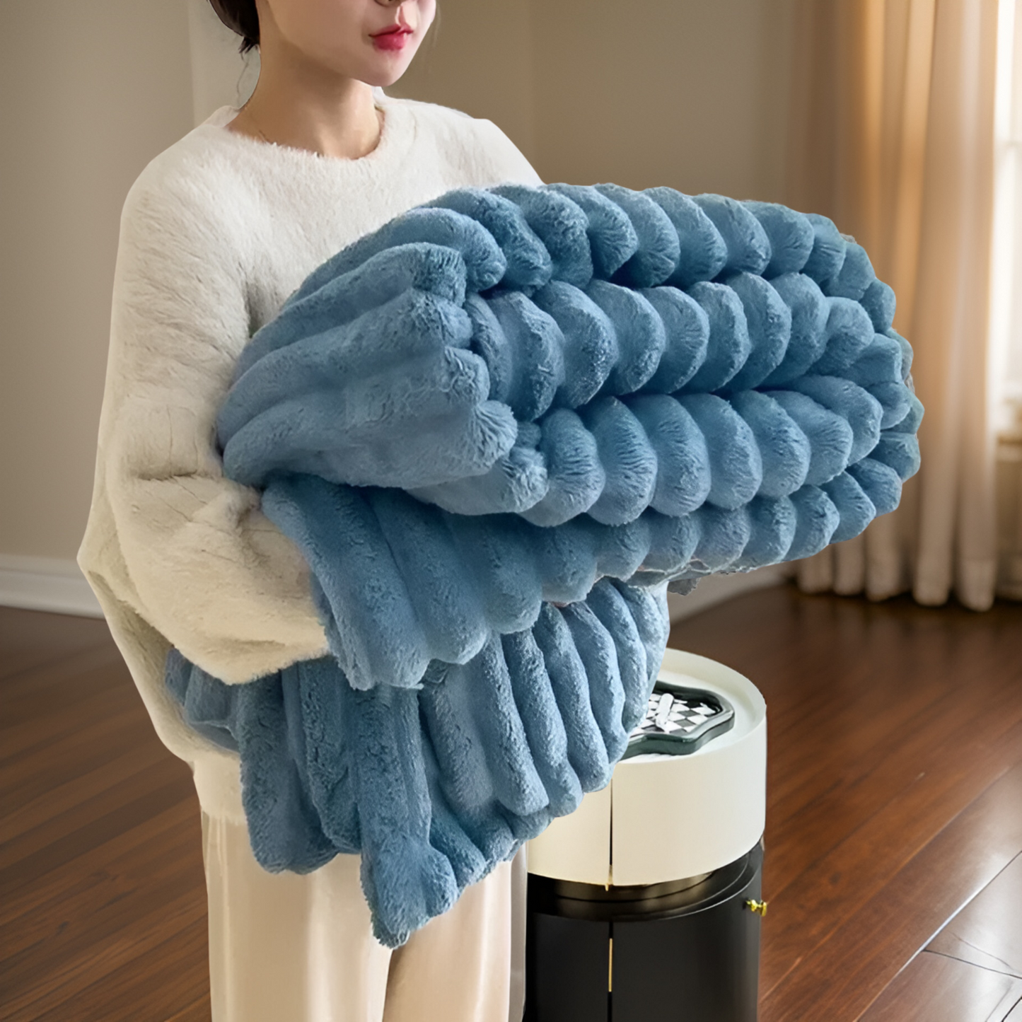 Zyra – Weiche Fleecedecke für Sofa & entspannte Wohlfühlmomente