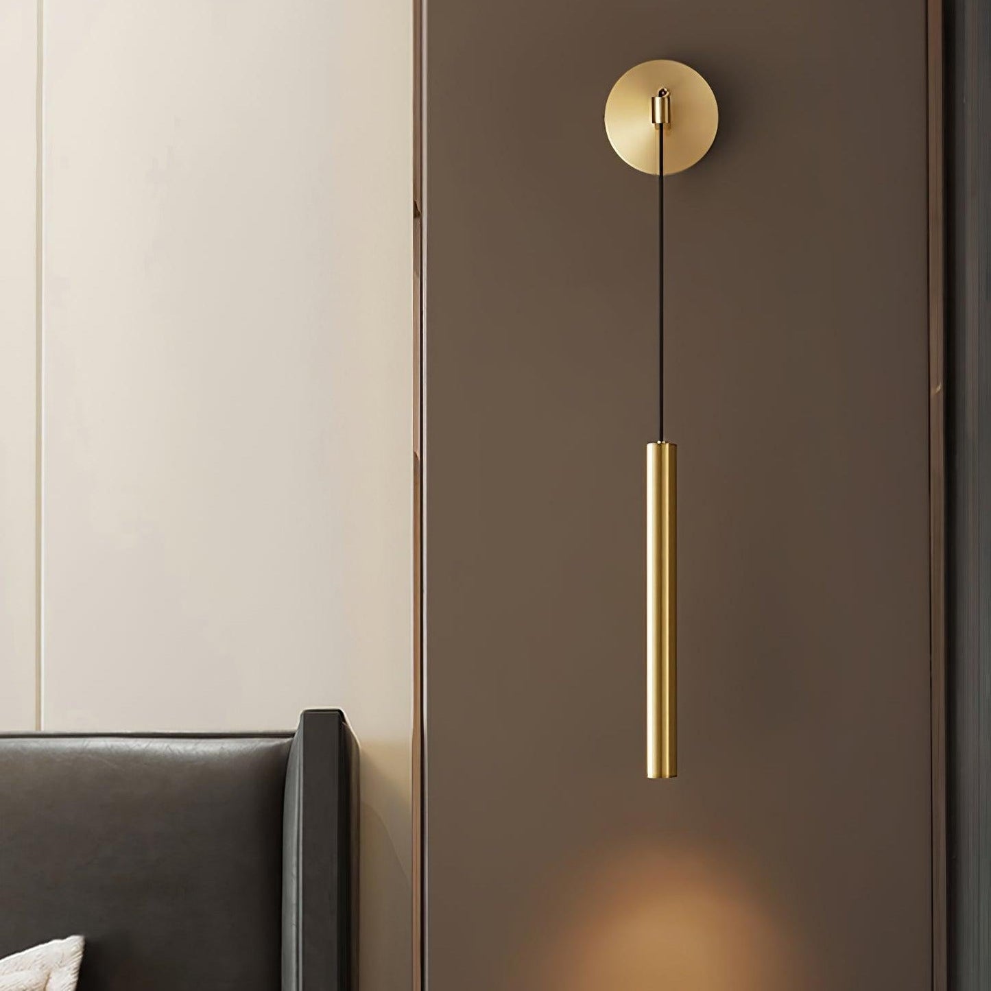 Naira – Kreative Wandleuchte mit Holzmaserung