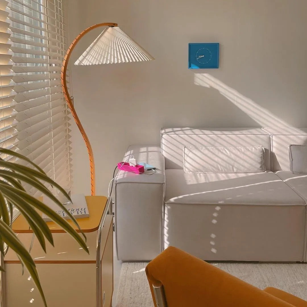 Selina – Nordische Stehlampe im Retro-Stil