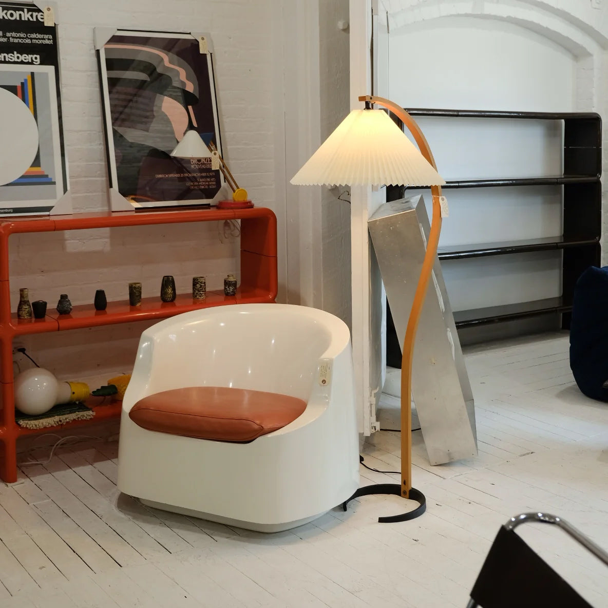 Selina – Nordische Stehlampe im Retro-Stil