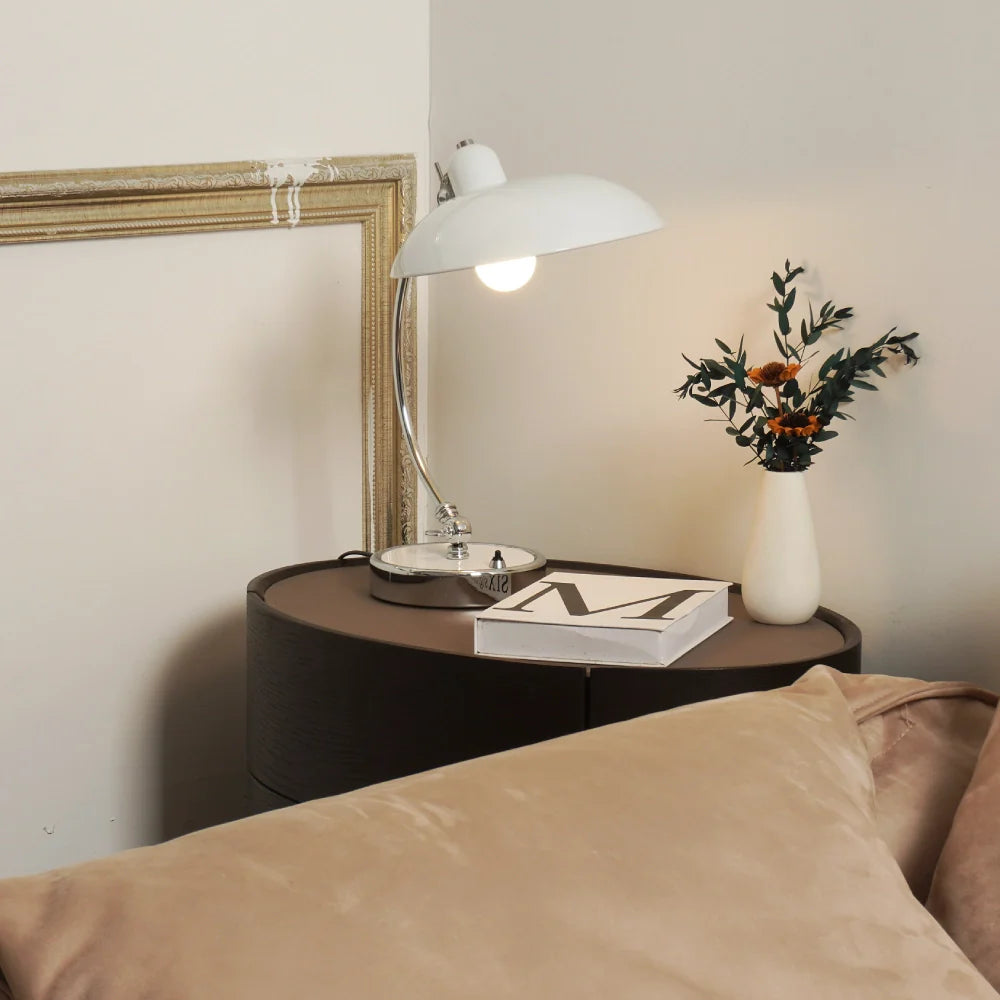 Nova – Moderne Minimalistische Tischleuchte