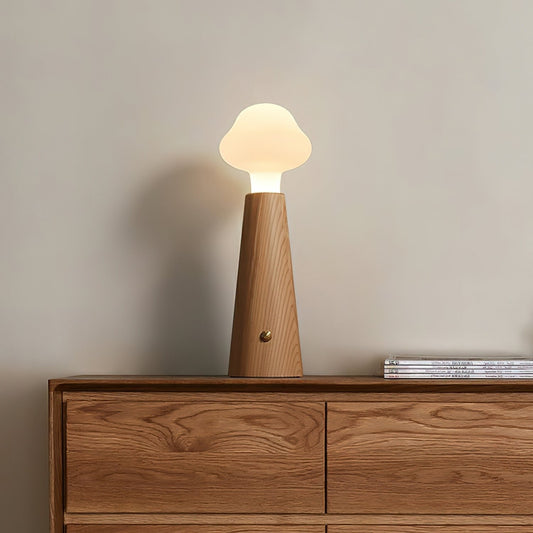Eirik – Minimalistische Massivholz-Tischlampe