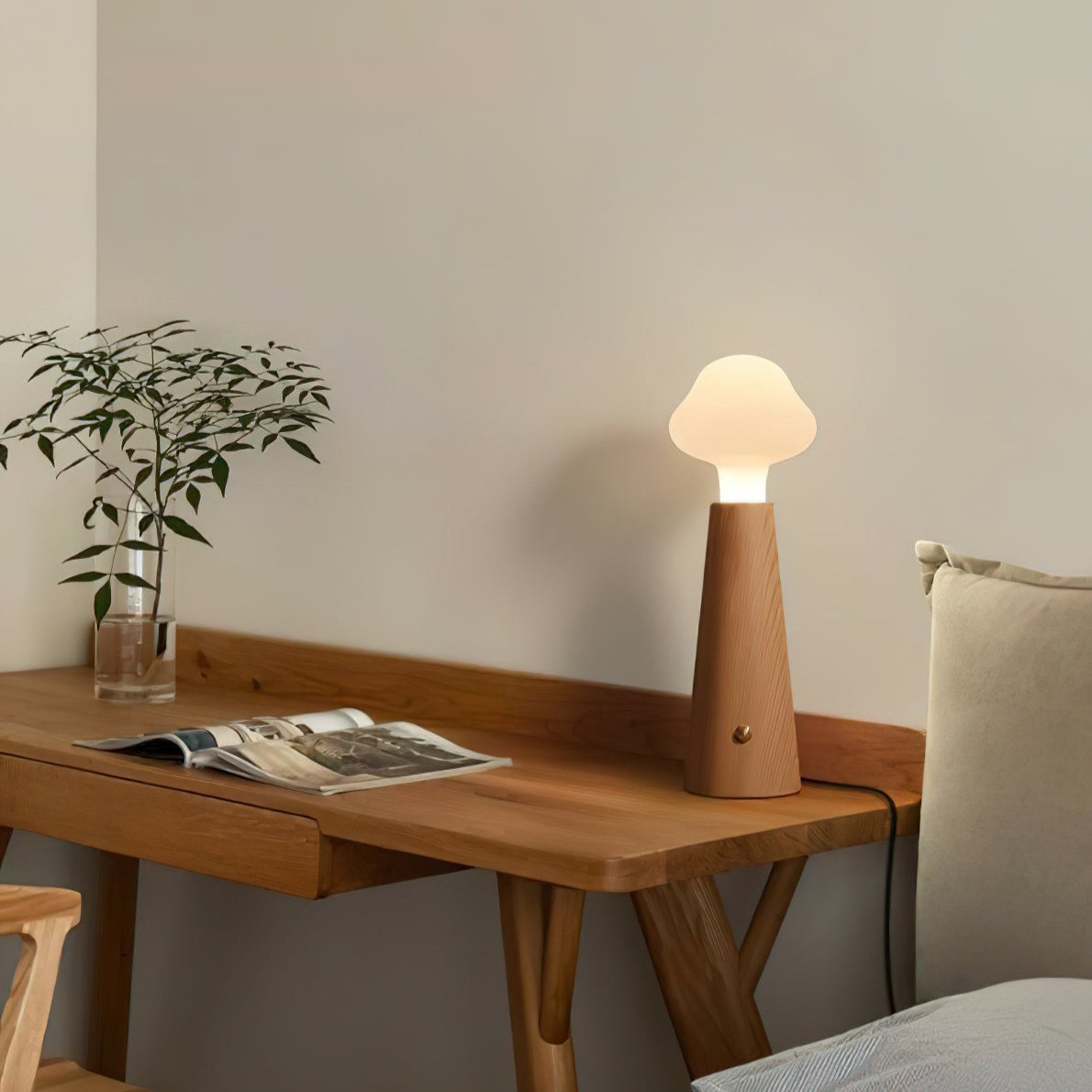 Eirik – Minimalistische Massivholz-Tischlampe