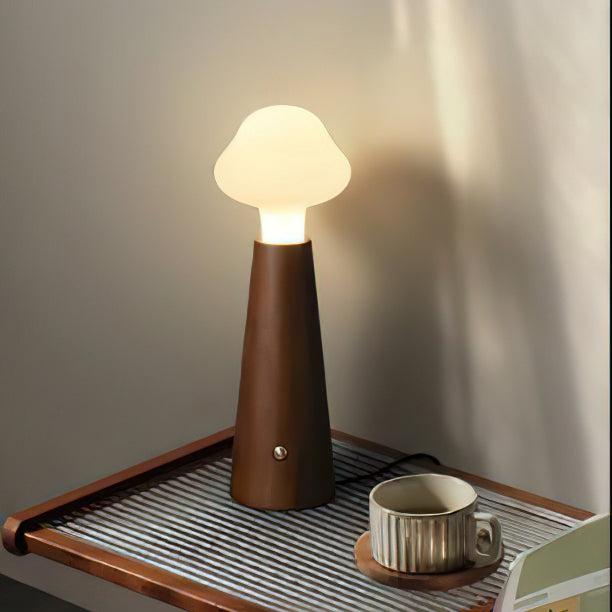 Eirik – Minimalistische Massivholz-Tischlampe