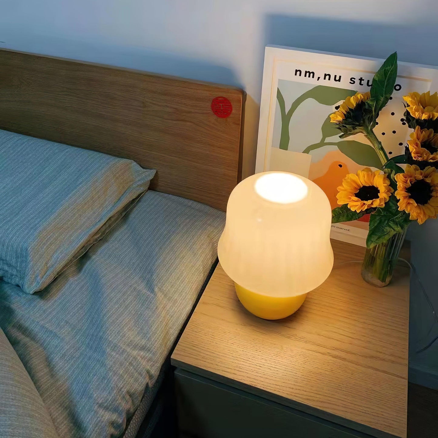 Lena – Tischlampe im Pilzdesign aus glasierter Glas