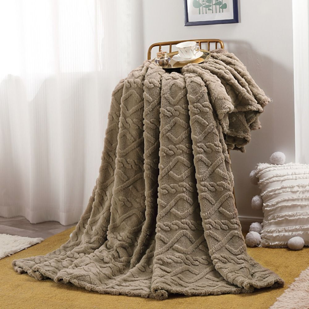 Ella – Flauschige Wurfdecke