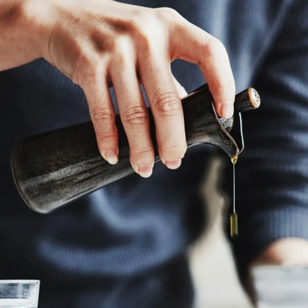Yuki – Kiln-Baked Gewürzflasche