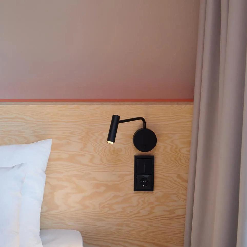 Niva – Runde LED Wandleuchte mit Spotfunktion
