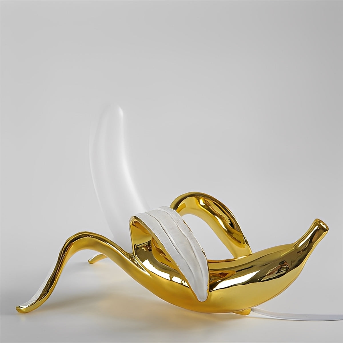 Ayano – Kreative Bananen-Tischlampe