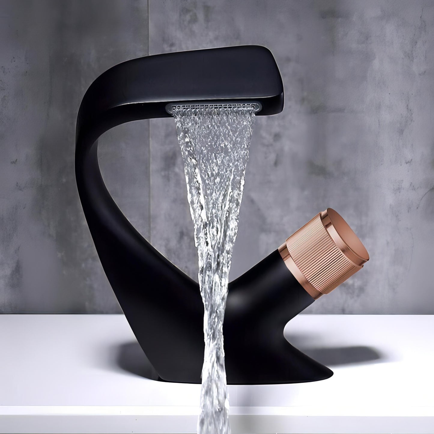 Czar – Wasserfall Einloch-Waschtischarmatur