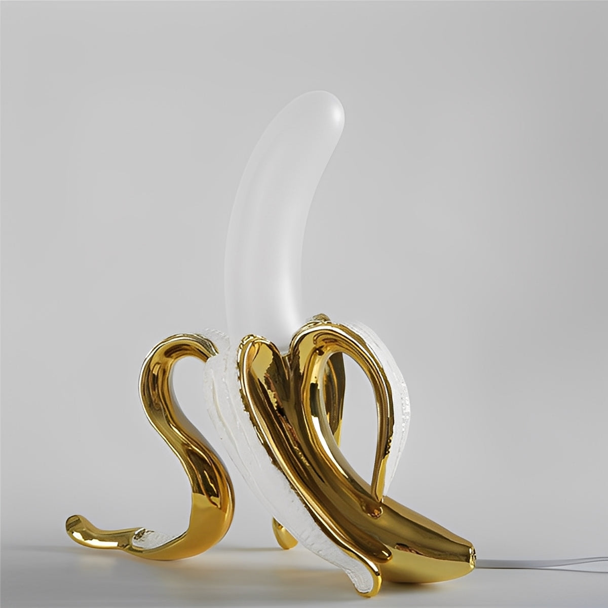 Ayano – Kreative Bananen-Tischlampe