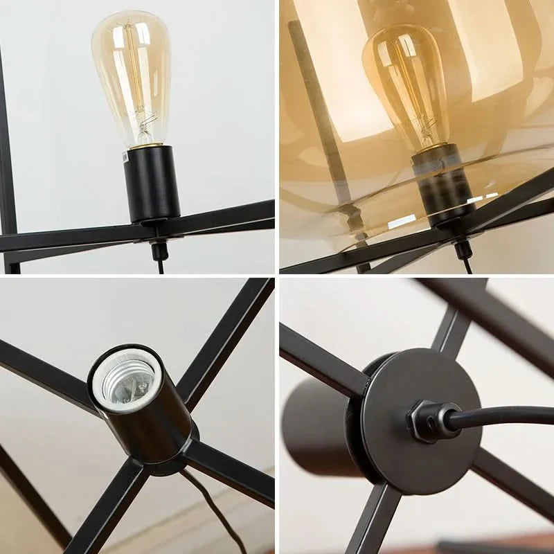 Riza – Skandinavische Glas-Tetrapod Tischlampe