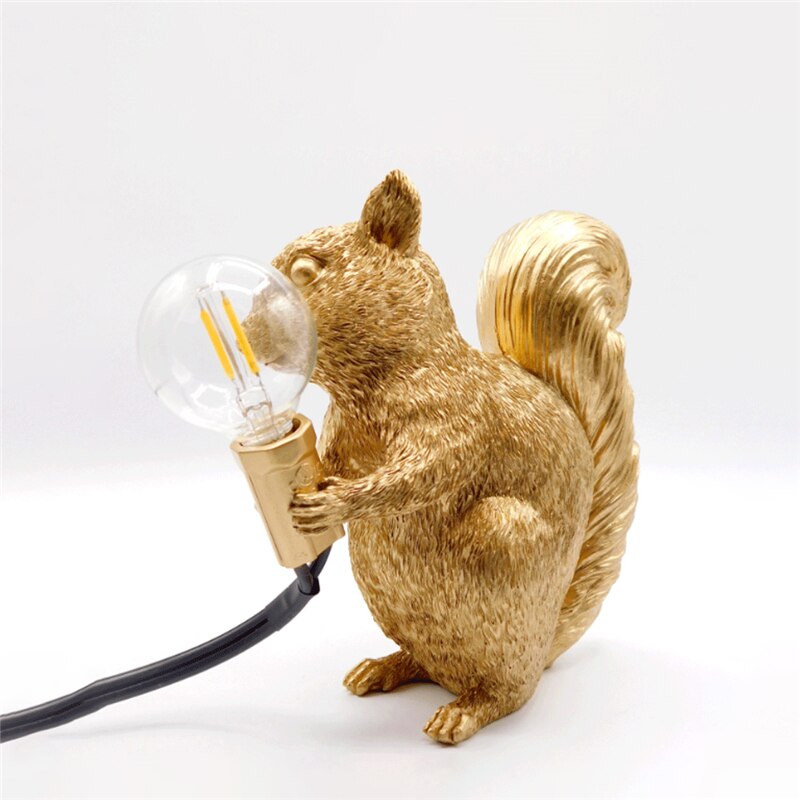 Kitsune – Niedliche Designer-Eichhörnchen Tischlampe