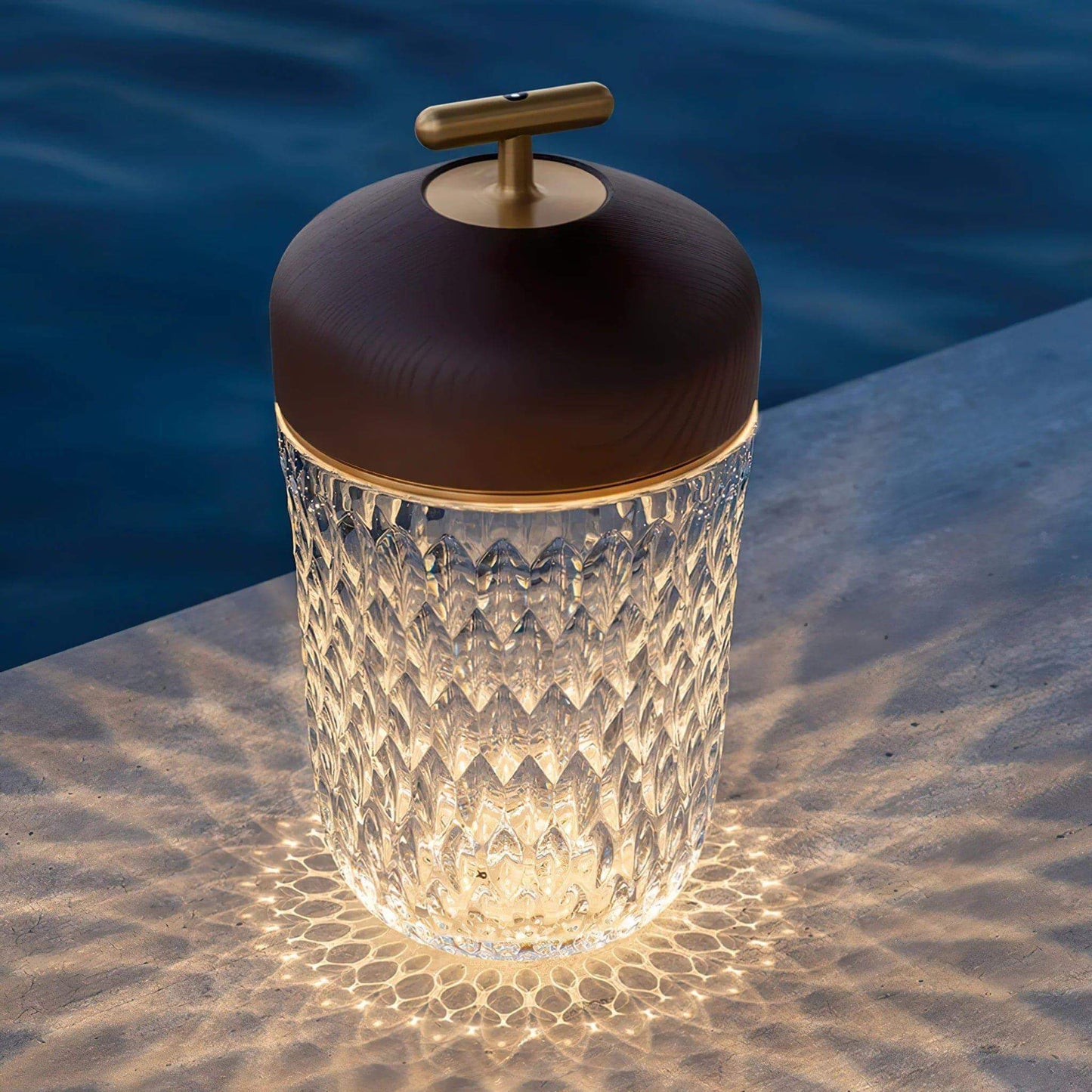 Naoki – LED Tischleuchte