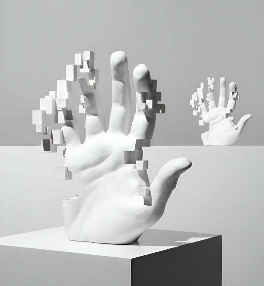 Sarya – Kunstvolle Deko-Handfigur