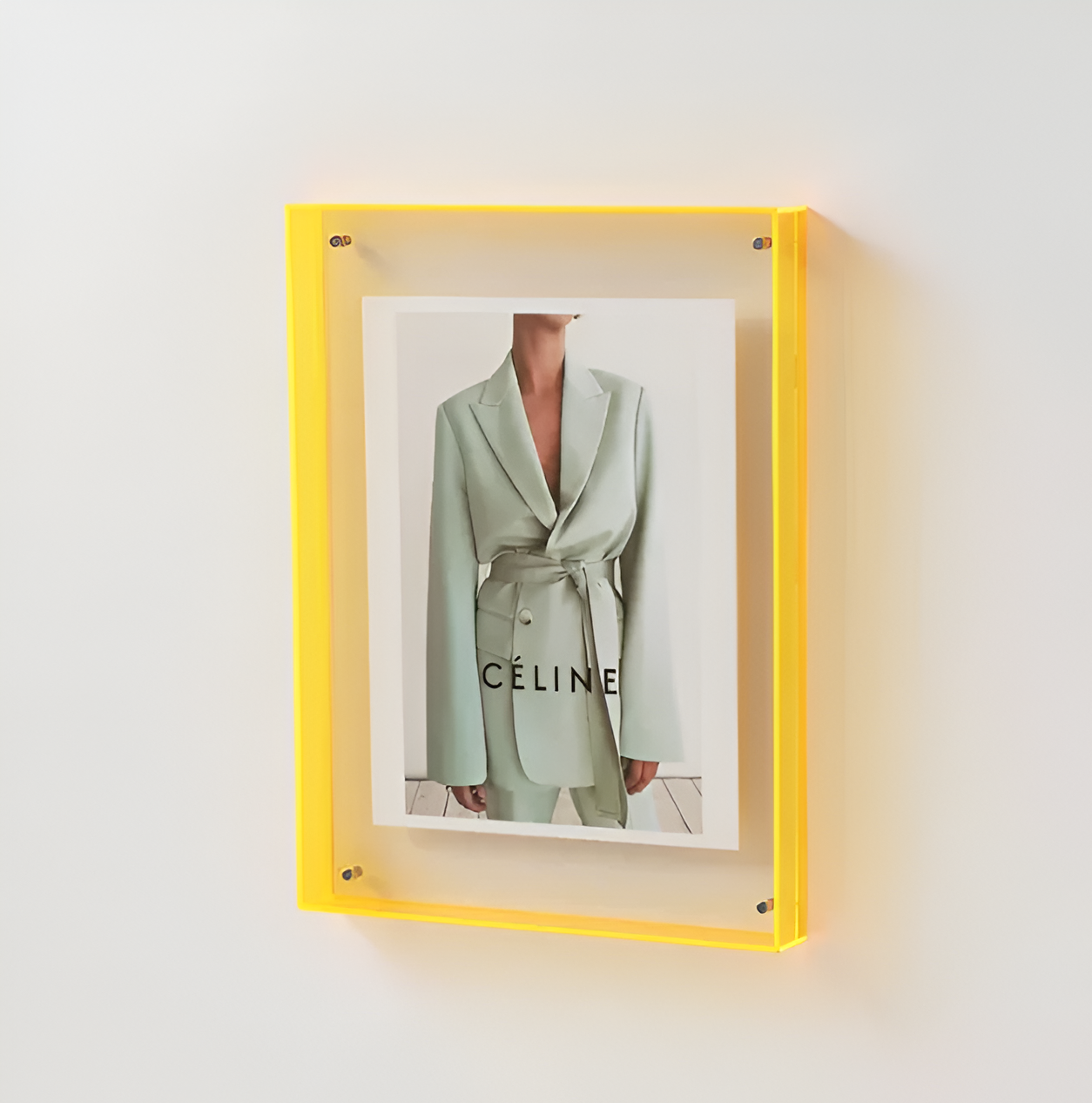 Mynzie – DIY Transparenter Poster-Fotorahmen