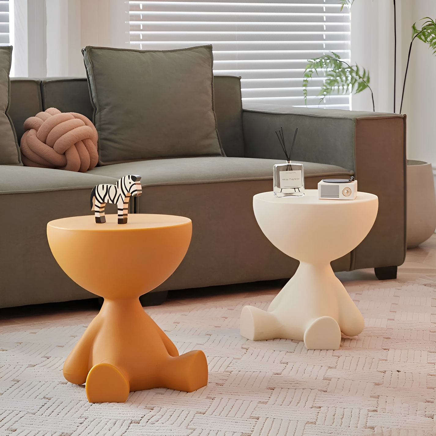 Norlax – Light Luxury Sofa-Seitentisch