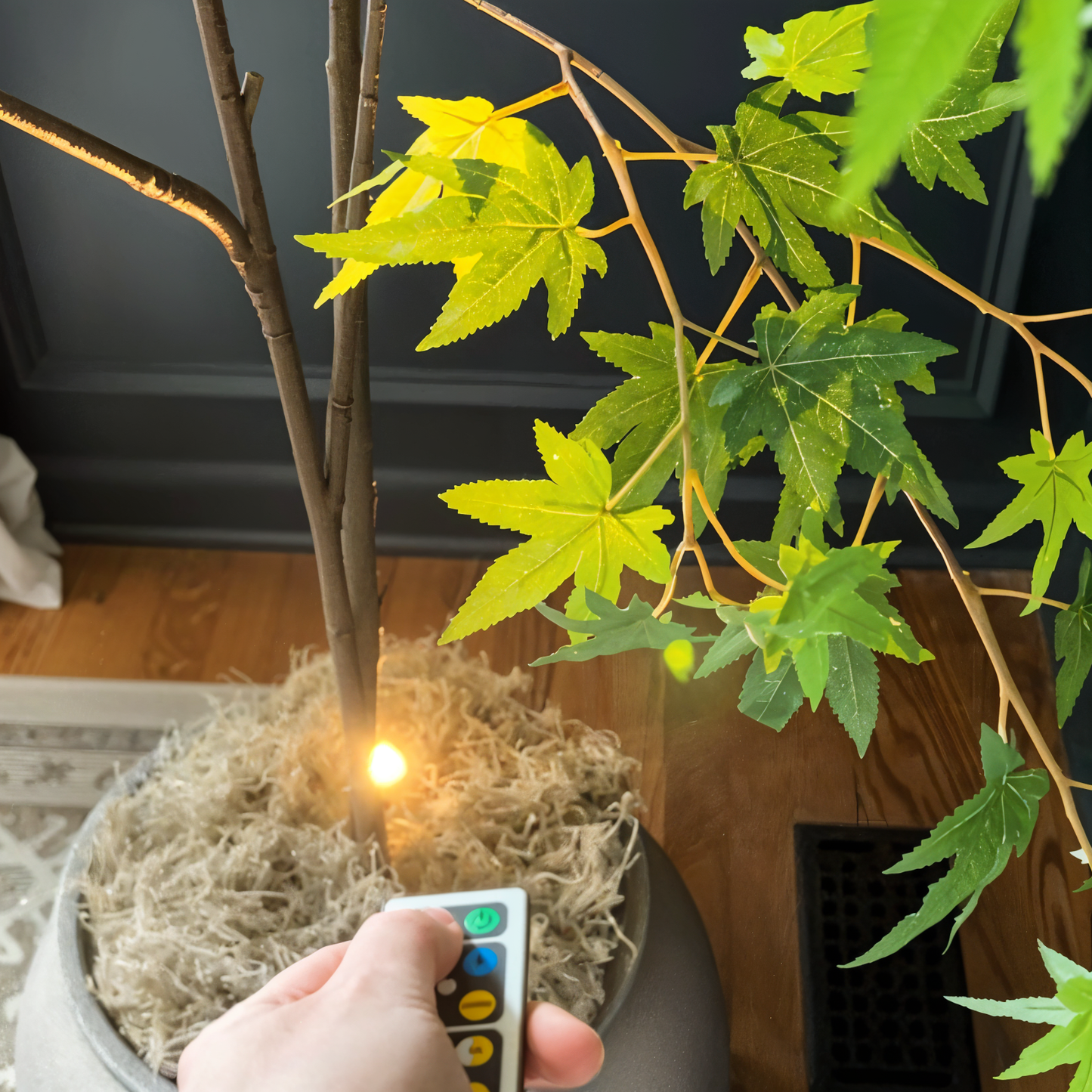 Lumora – LED Projektionsleuchte