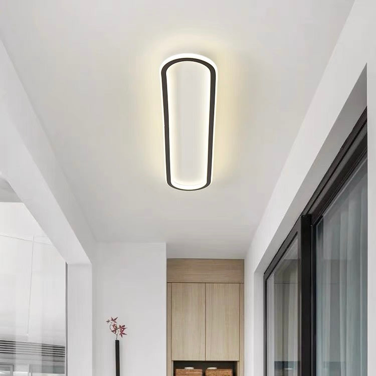 Regie – Energieeffiziente LED-Deckenleuchte
