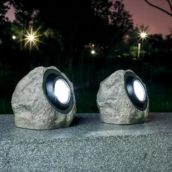 Rune – Verstellbare Solar-Gartenleuchte in Steinoptik
