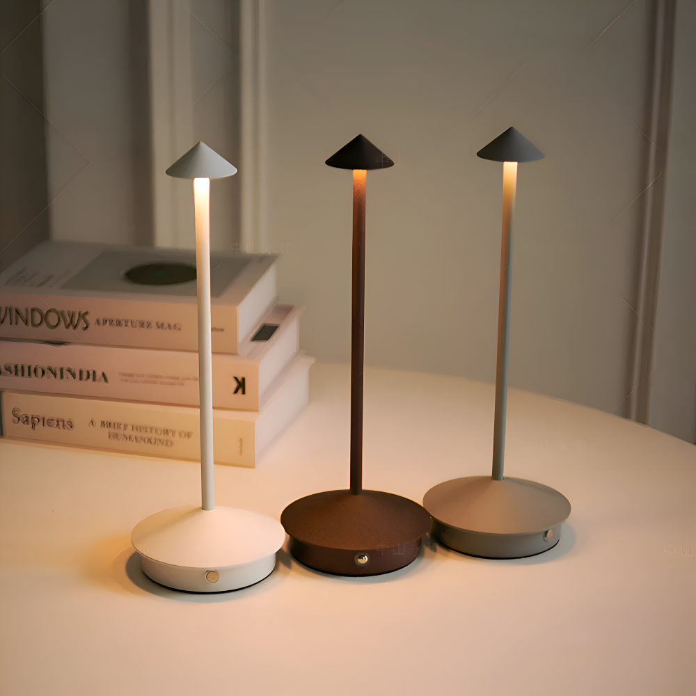 LumoBar – Minimalistische LED Tischlampe