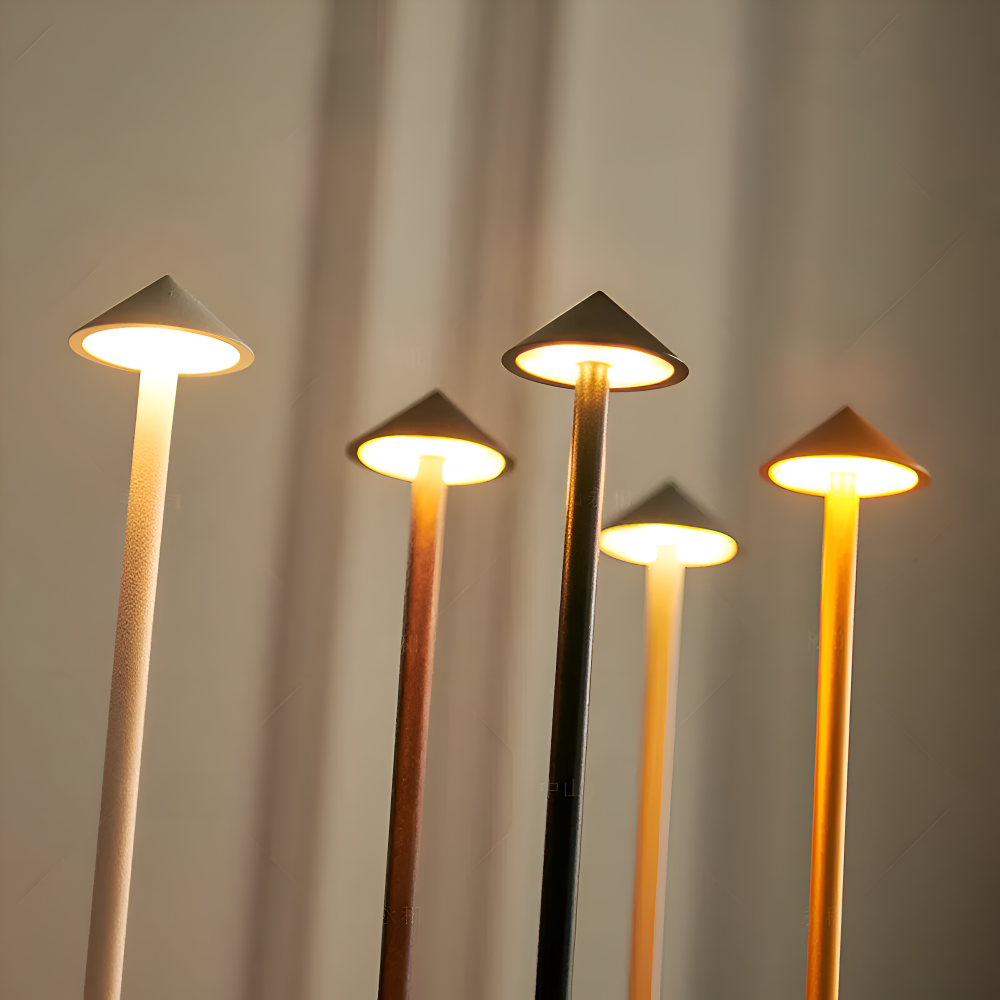LumoBar – Minimalistische LED Tischlampe