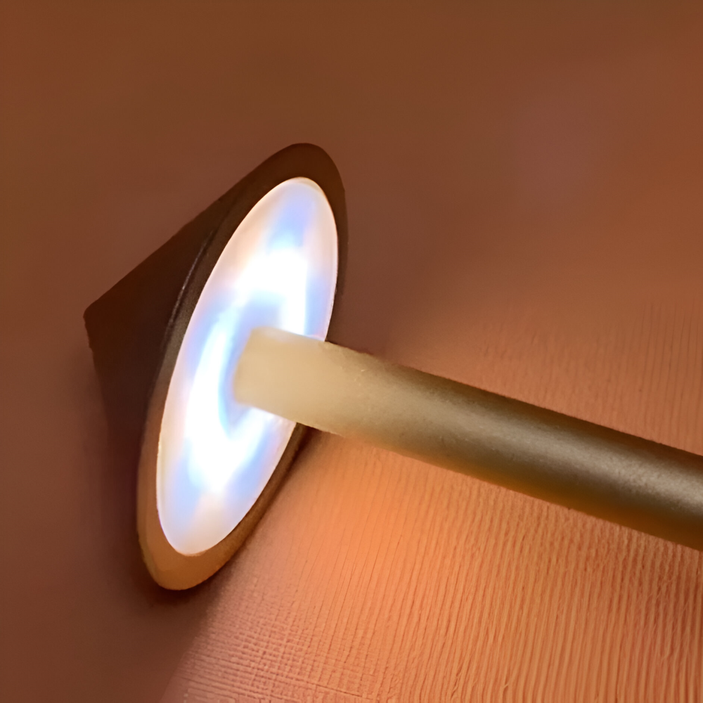 Ailee – Moderne Minimalistische LED-Tischlampe