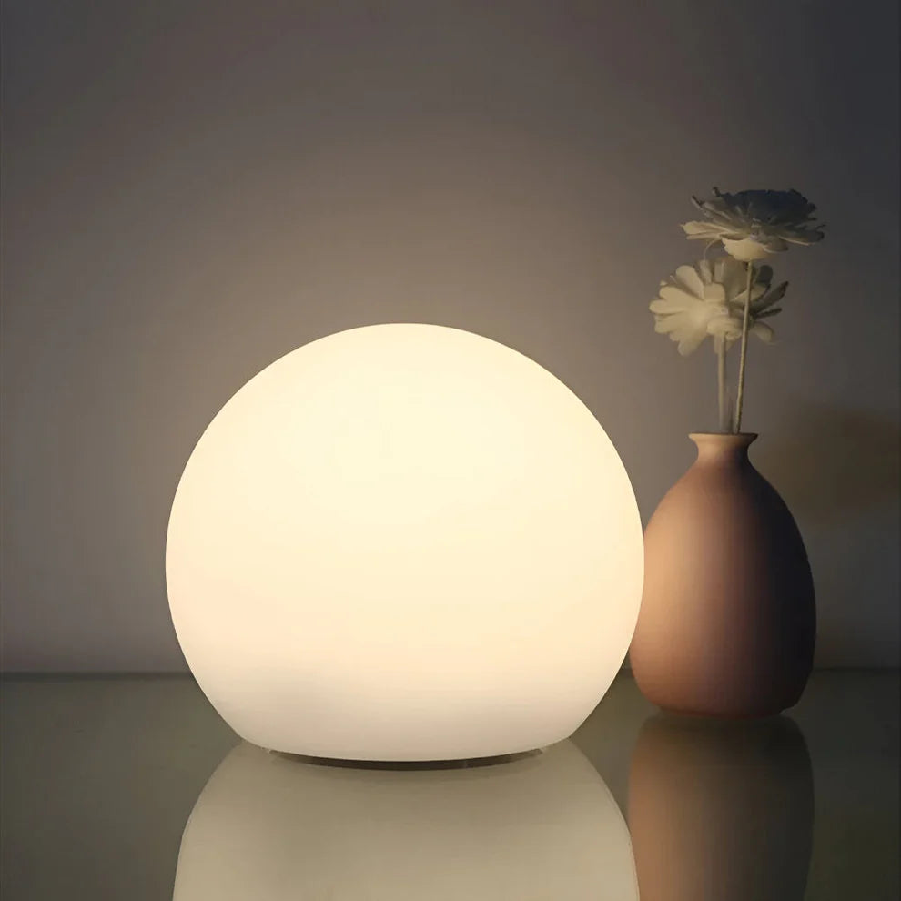 Thessara – LED-Tischlampe