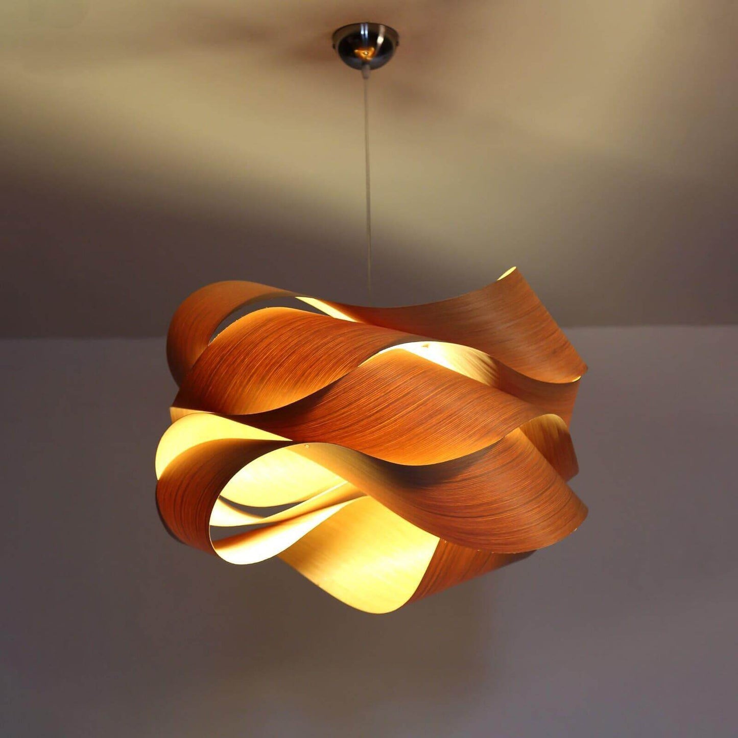 Hinata – Massivholz Pendelleuchte
