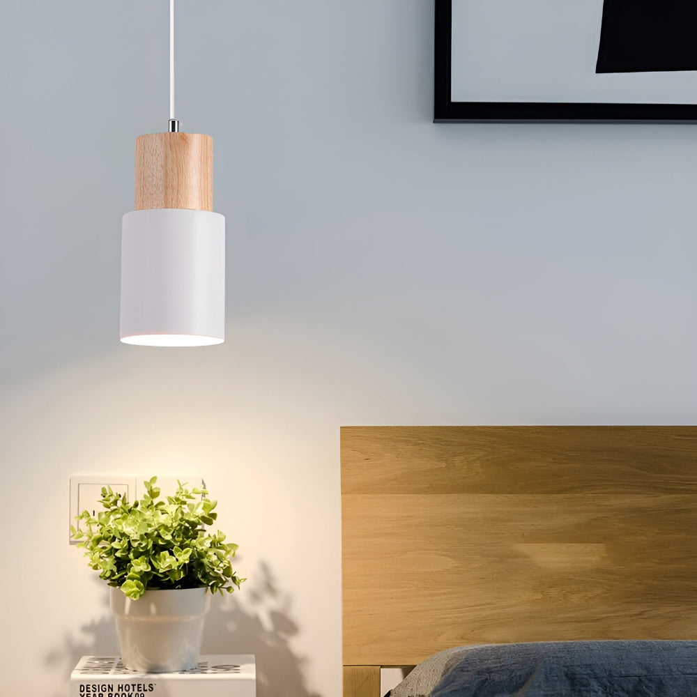 Nari – Moderne Holz-Balkenpendelleuchte